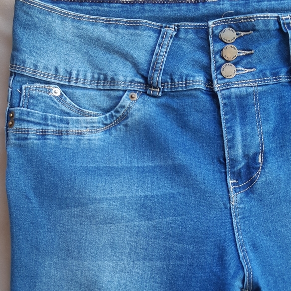 Wannabetterbut jeans - Picture 3 of 3